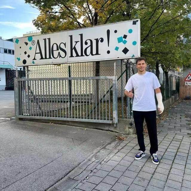 1698017549289060531.jpg 183ef833aa0469d1840c98ac6b056f2.jpg